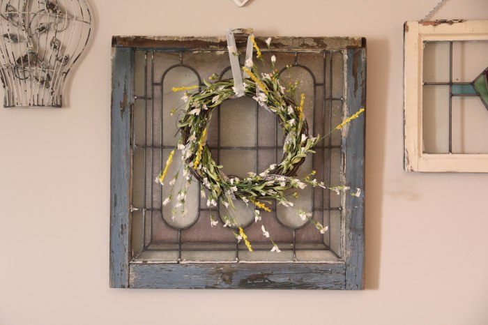 How to decorate old window for wedding reception