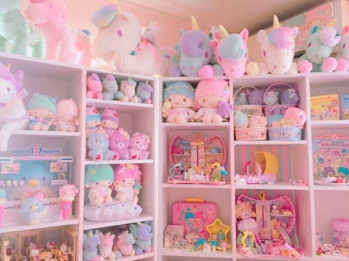 Where to buy kawaii room decor